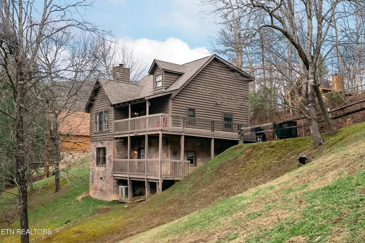 Sevierville, TN 37876,3542 Country Pines WAY