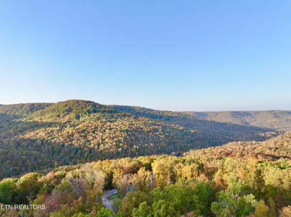 Jamestown, TN 38556,617 Cheyenne DR