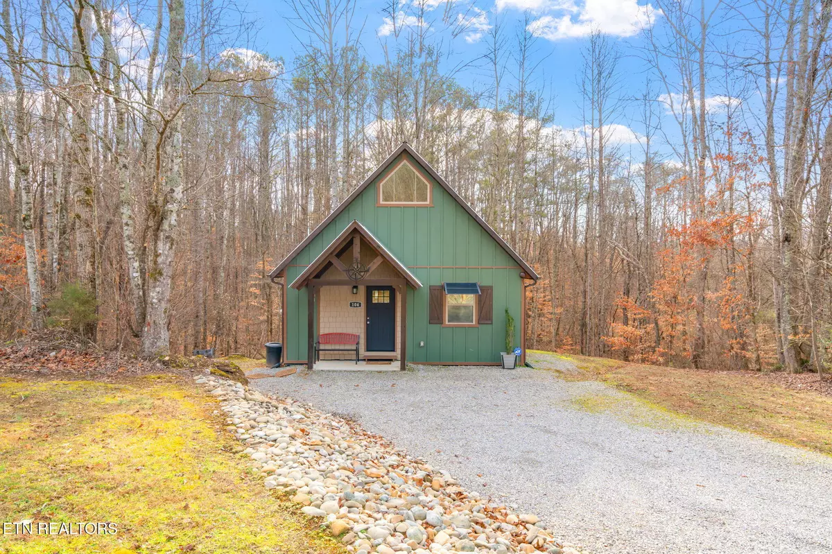 Tellico Plains, TN 37385,104 Highlands Rd