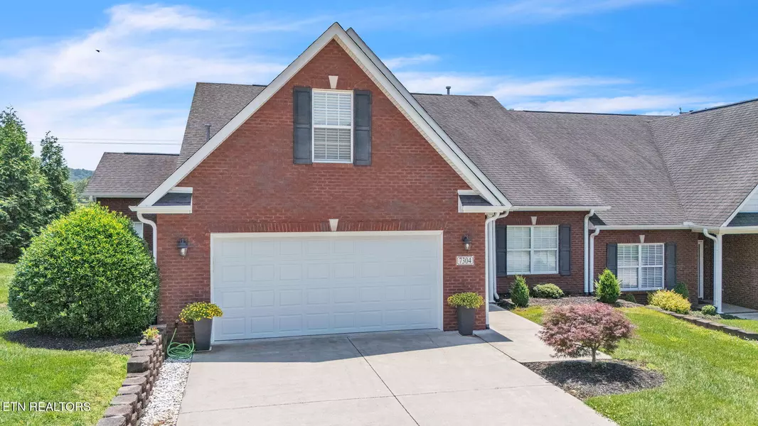 7304 Napa Valley WAY, Knoxville, TN 37931
