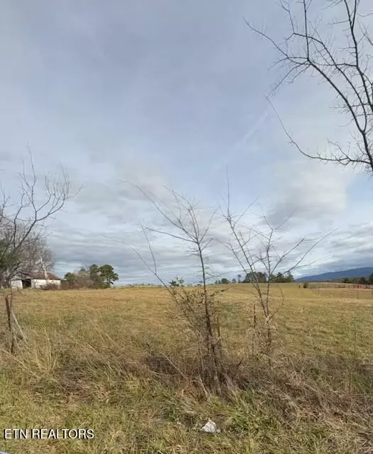 625 Perry Davis Rd, Greeneville, TN 37743