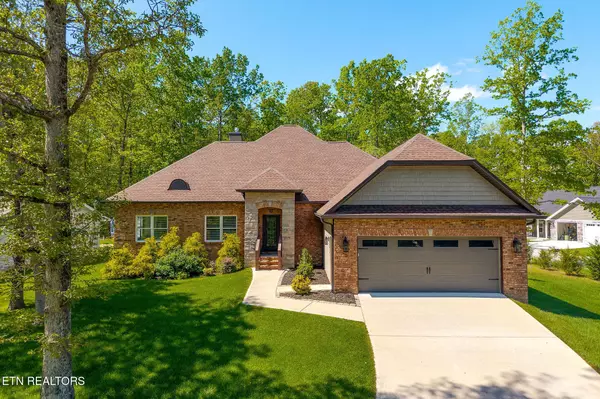 711 St George DR, Crossville, TN 38558