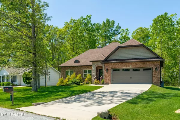 Crossville, TN 38558,711 St George DR