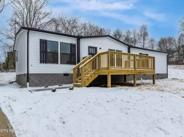 Rocky Top, TN 37769,511 New Clear Branch Rd