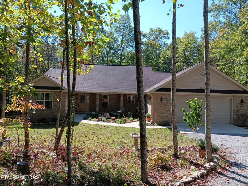 373 Cumberland Cove Rd, Monterey, TN 38574