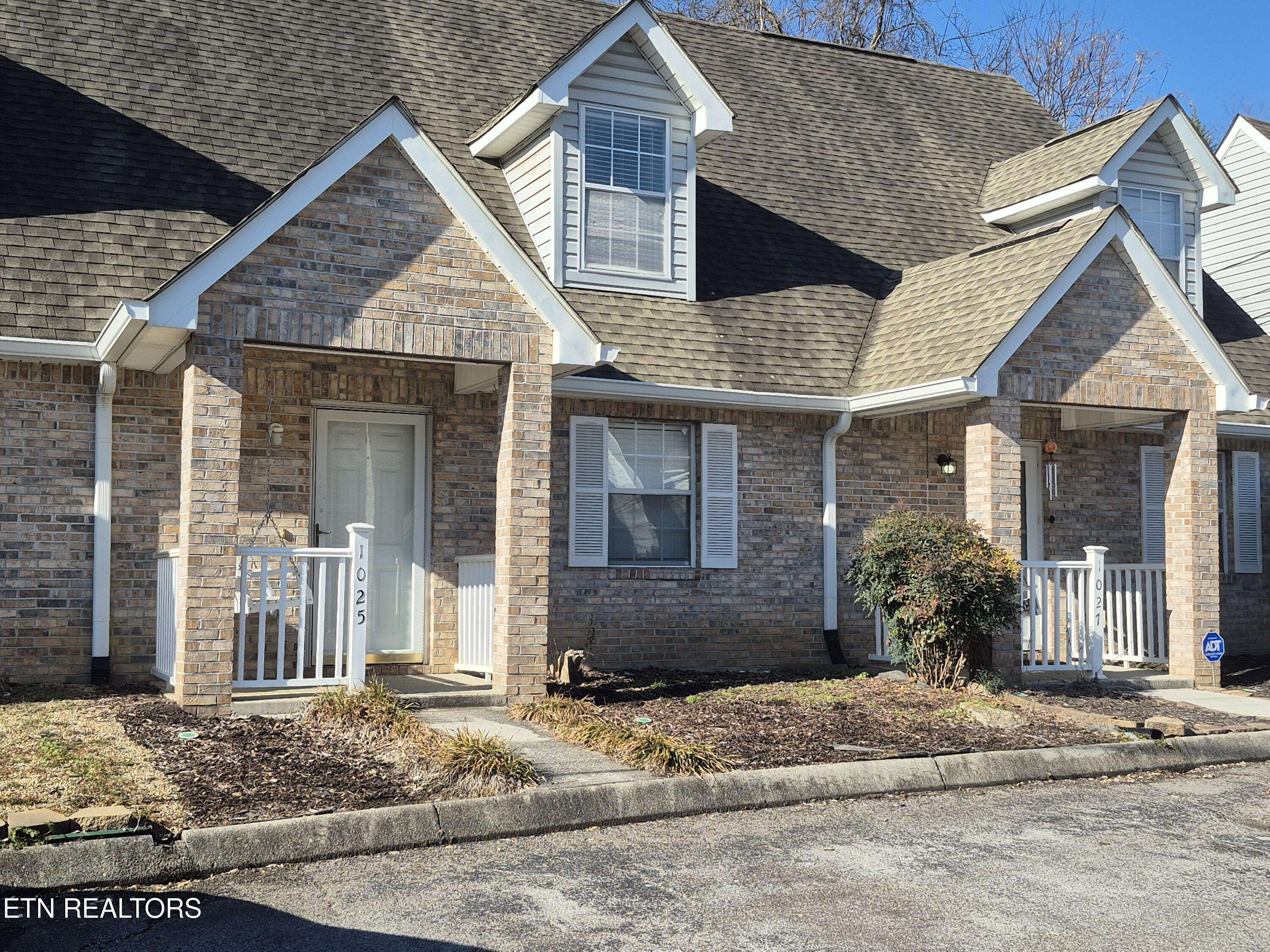 Knoxville, TN 37932,1025 Blinken St