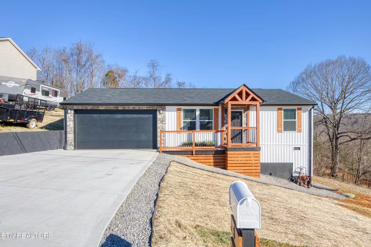 Luttrell, TN 37779,895 Ridgecrest Rd