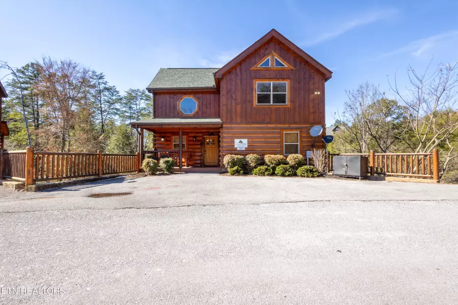 2168 Bear Haven WAY, Sevierville, TN 37862