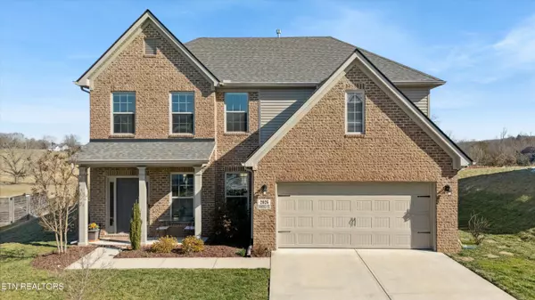 2026 Wooded Mountain LN, Knoxville, TN 37922