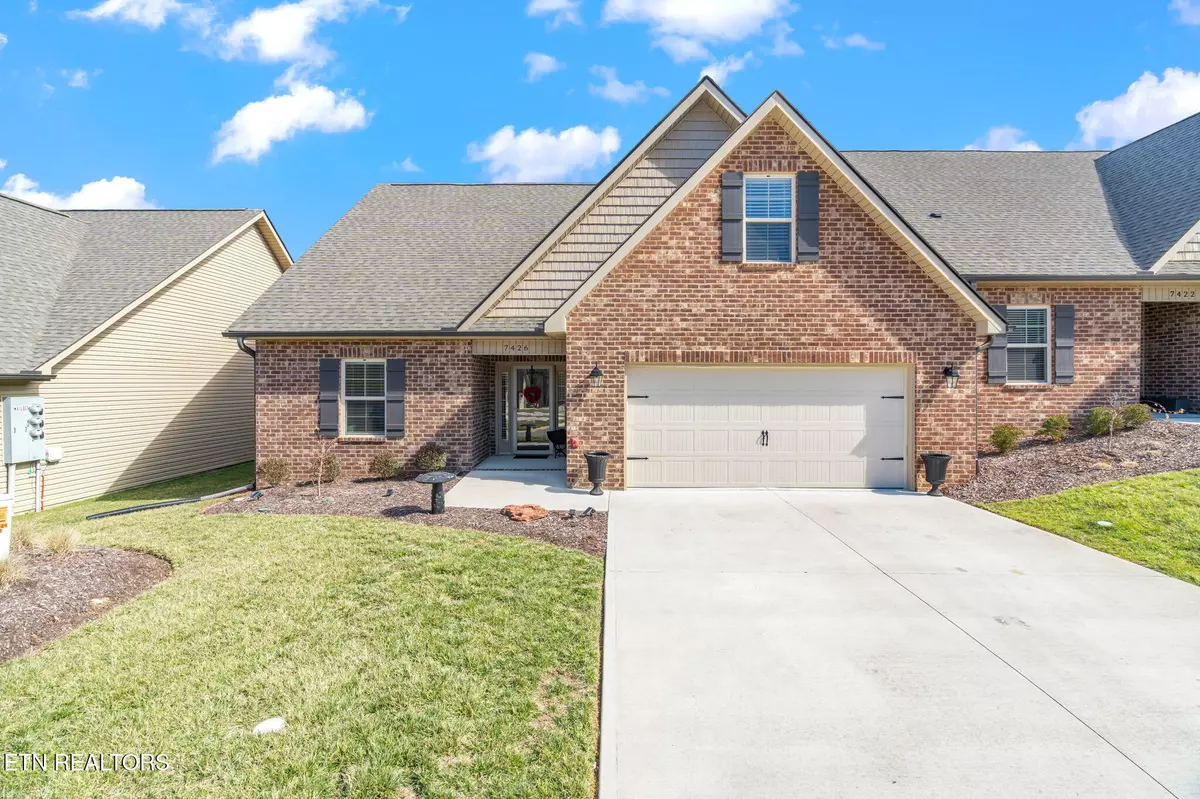 Knoxville, TN 37918,7426 Willow Path LN
