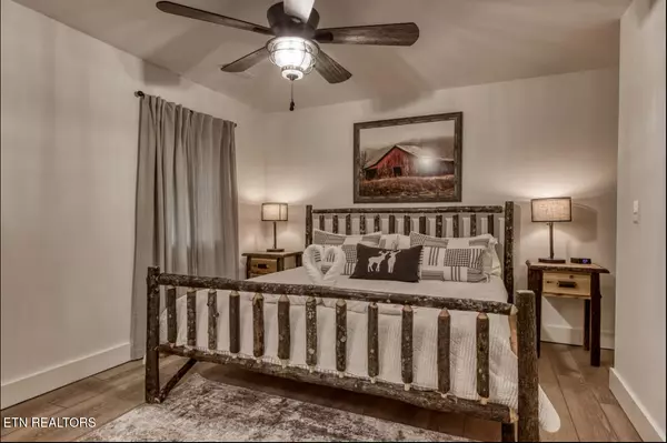 Gatlinburg, TN 37738,403 Baskins Creek Rd #UNIT 604