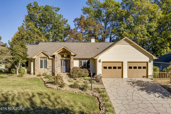 206 Kiyuga Lane, Loudon, TN 37774