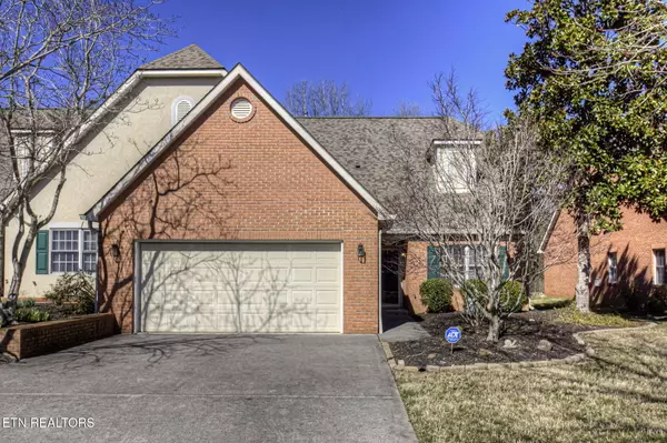 Sevierville, TN 37862,376 Paine Lake DR