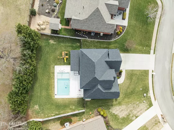 Maryville, TN 37803,2014 Legacy LN