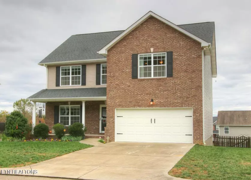 6036 Hollow View LN, Knoxville, TN 37924