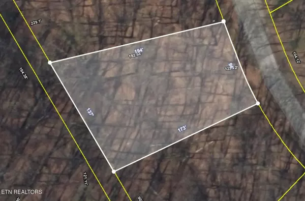 121 Pineridge LOOP, Fairfield Glade, TN 38558