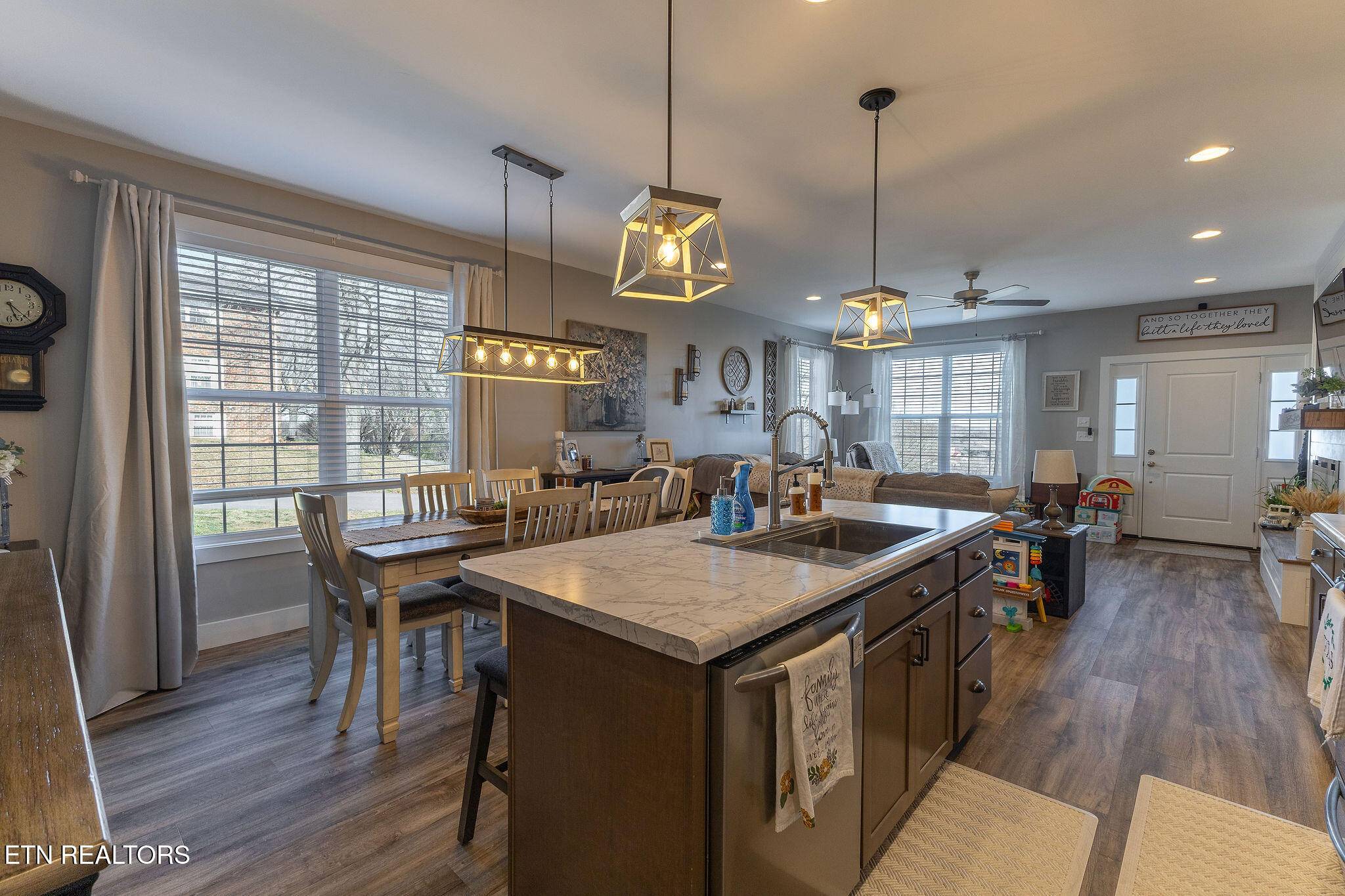Lenoir City, TN 37772,200 Highland CIR