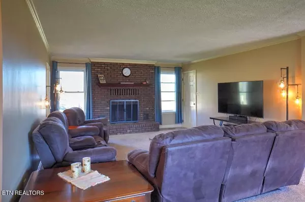 Louisville, TN 37777,3635 Lakeside DR