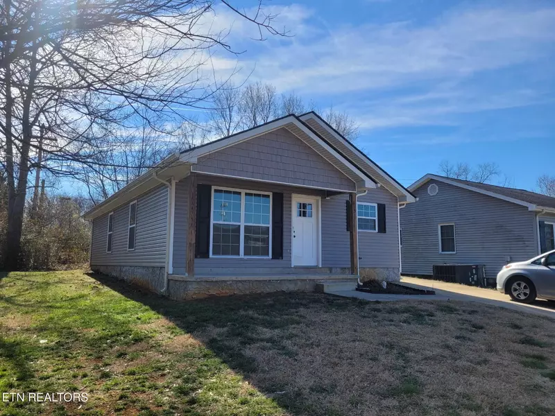 1812 Madison Ave, Maryville, TN 37804