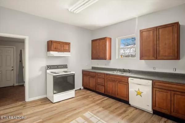 Knoxville, TN 37917,218 Morelia Ave