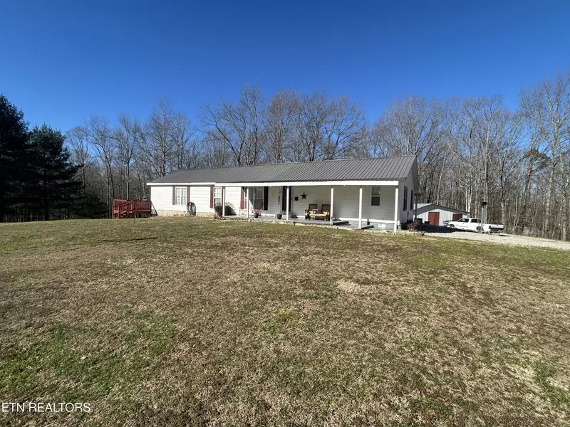 280 Joe Barnett Rd, Jamestown, TN 38556