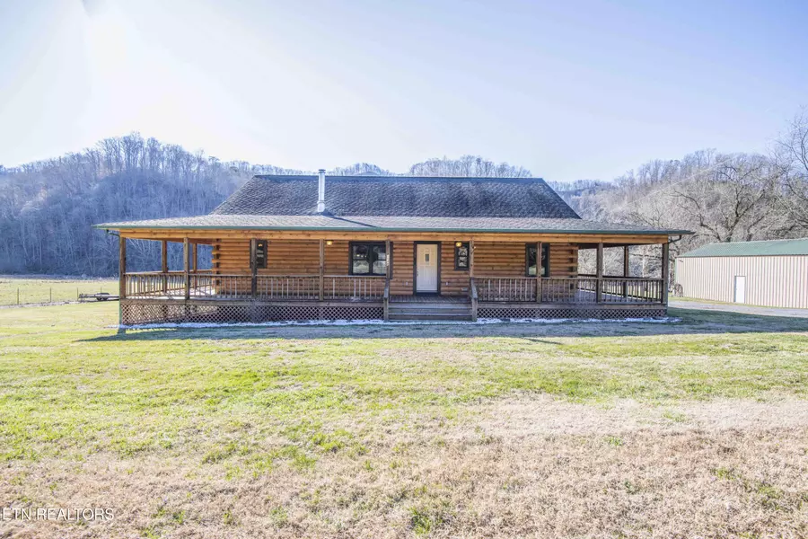 1548 State Highway 33, Tazewell, TN 37879