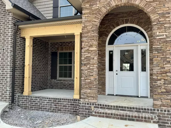 Knoxville, TN 37932,2127 Lantern Park LN