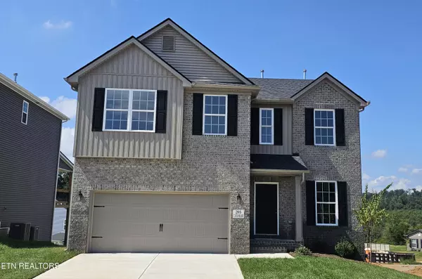 205 Clover Meadow LN, Maryville, TN 37801