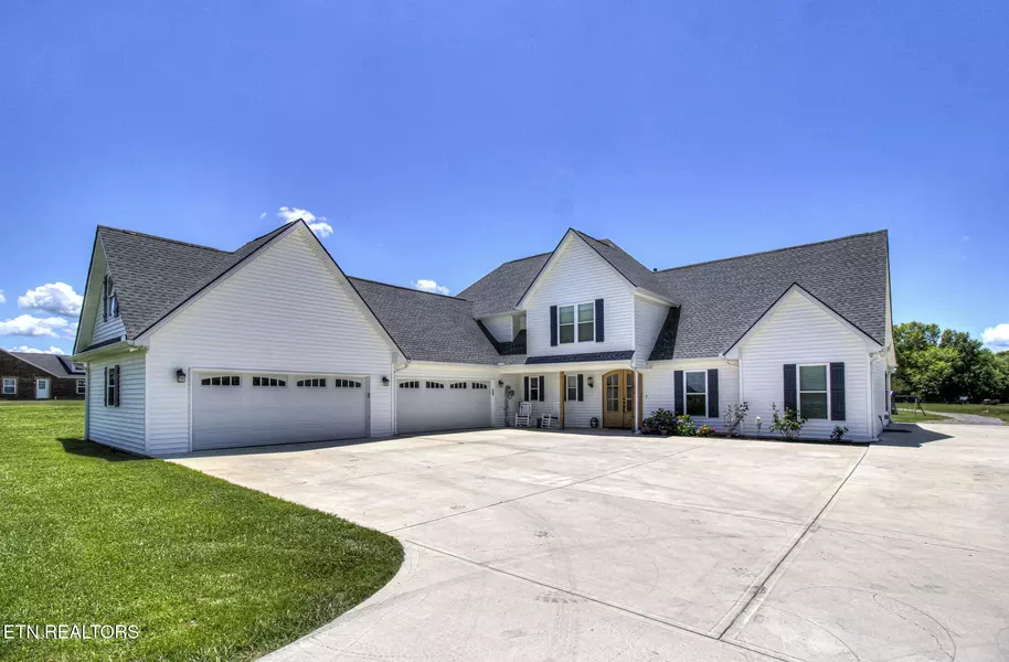 2339 Wild Pear Trail Tr Tr, Dandridge, TN 37725