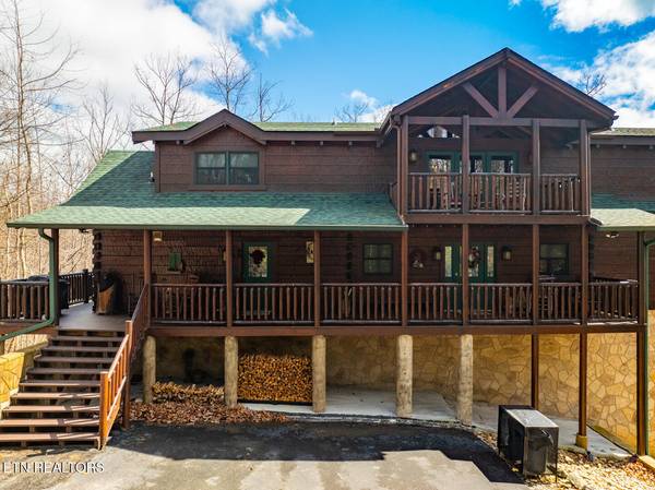 3044 Redtail Rd, Sevierville, TN 37862