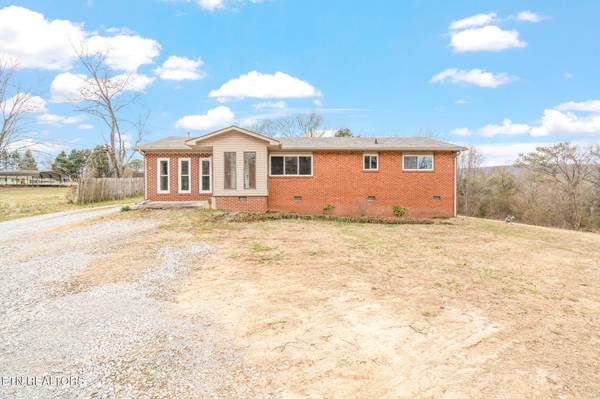 311 Dunn St, Rockwood, TN 37854