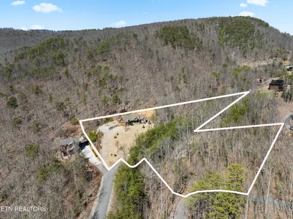 Sevierville, TN 37862,2830 Brook View Tr