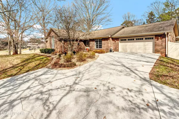 Louisville, TN 37777,1617 Mimosa DR