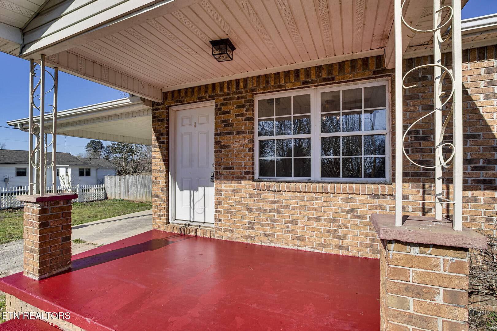 Spring City, TN 37381,127 Rhea DR