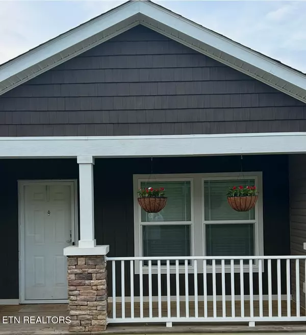 Luttrell, TN 37779,440 Wallace Rd