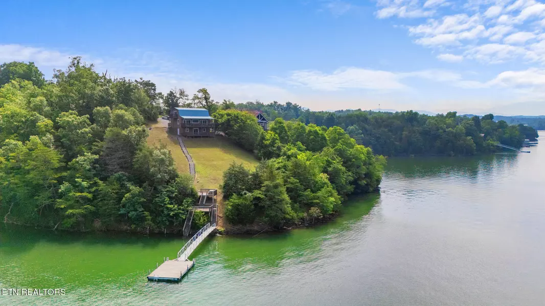 702 Chris Way WAY, Sevierville, TN 37876