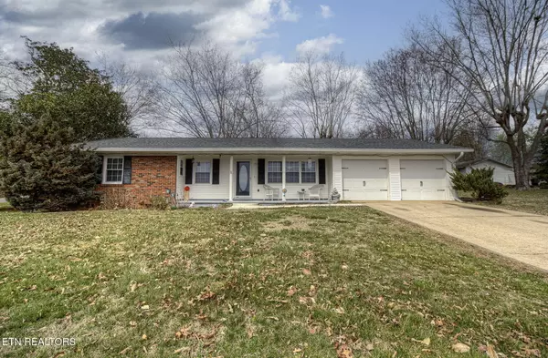 700 Netherton DR, Madisonville, TN 37354