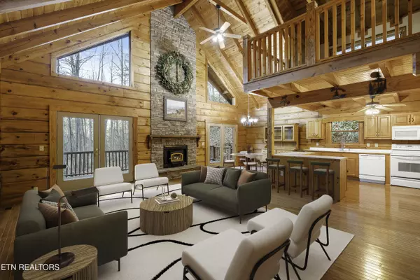 Sevierville, TN 37862,3631 Ginseng WAY