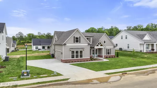 Lenoir City, TN 37772,282 Poppy PL