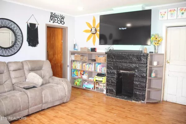 Rockwood, TN 37854,721 Kingston Ave