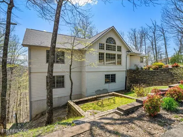Sevierville, TN 37876,702 John Sevier DR