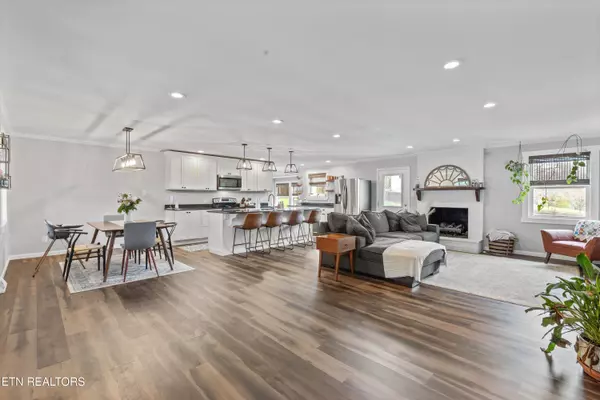 Powell, TN 37849,7708 Blueberry Rd