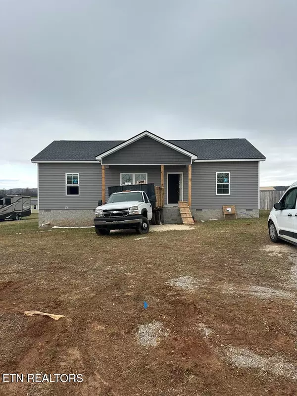 15521 Old Kentucky Rd, Sparta, TN 38583