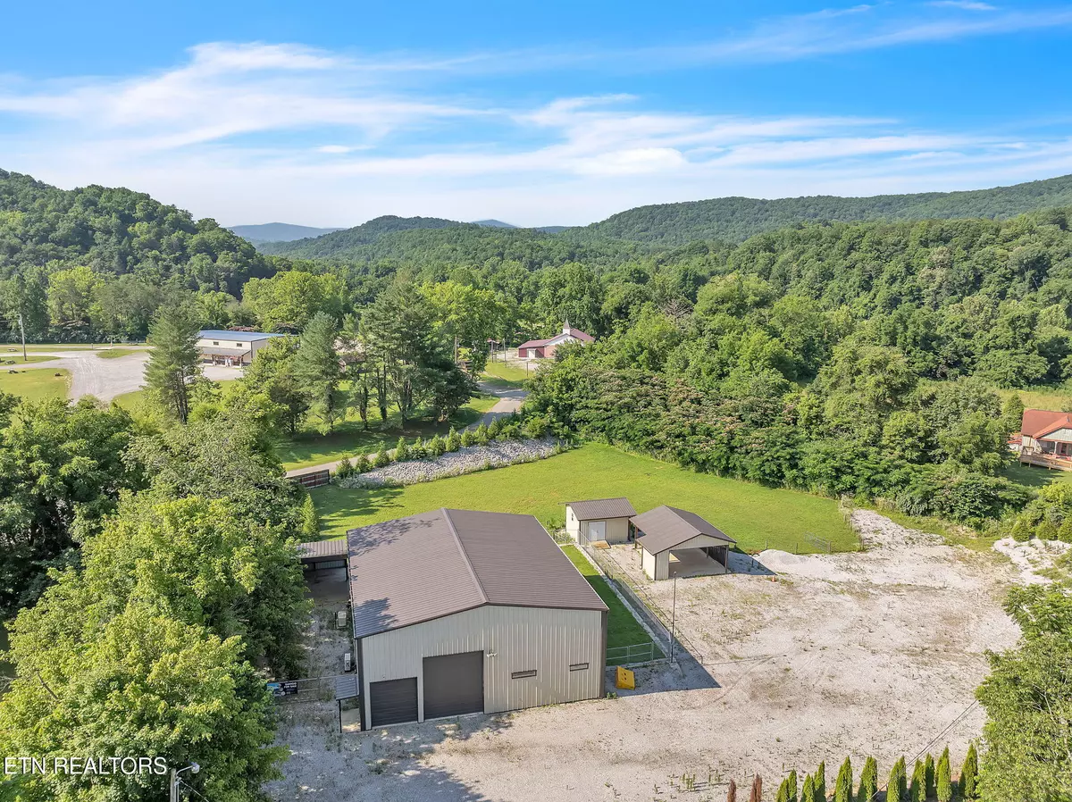 Huntsville, TN 37756,1988 Winona Rd