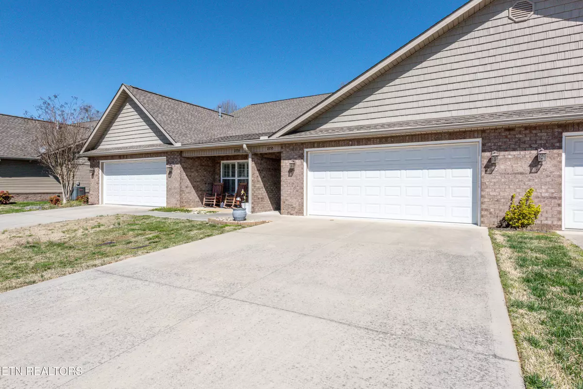 Maryville, TN 37803,2755 Waters PL