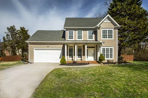 624 Hickory Woods Rd, Knoxville, TN 37934