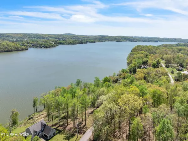 Rockwood, TN 37854,319 Pin Oak Drive