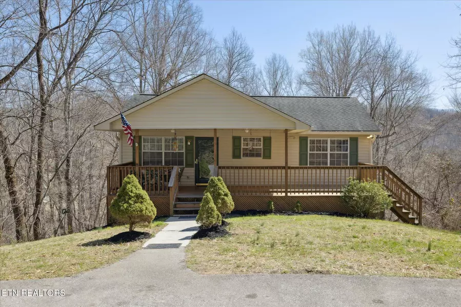 228 Summerset WAY, Maynardville, TN 37807