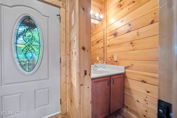 Gatlinburg, TN 37738,750 Park Vista WAY