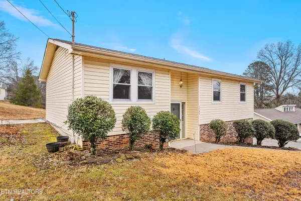 Louisville, TN 37777,1703 Scott Rd